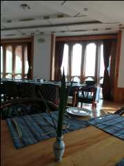 Tashi Namgay Resort08